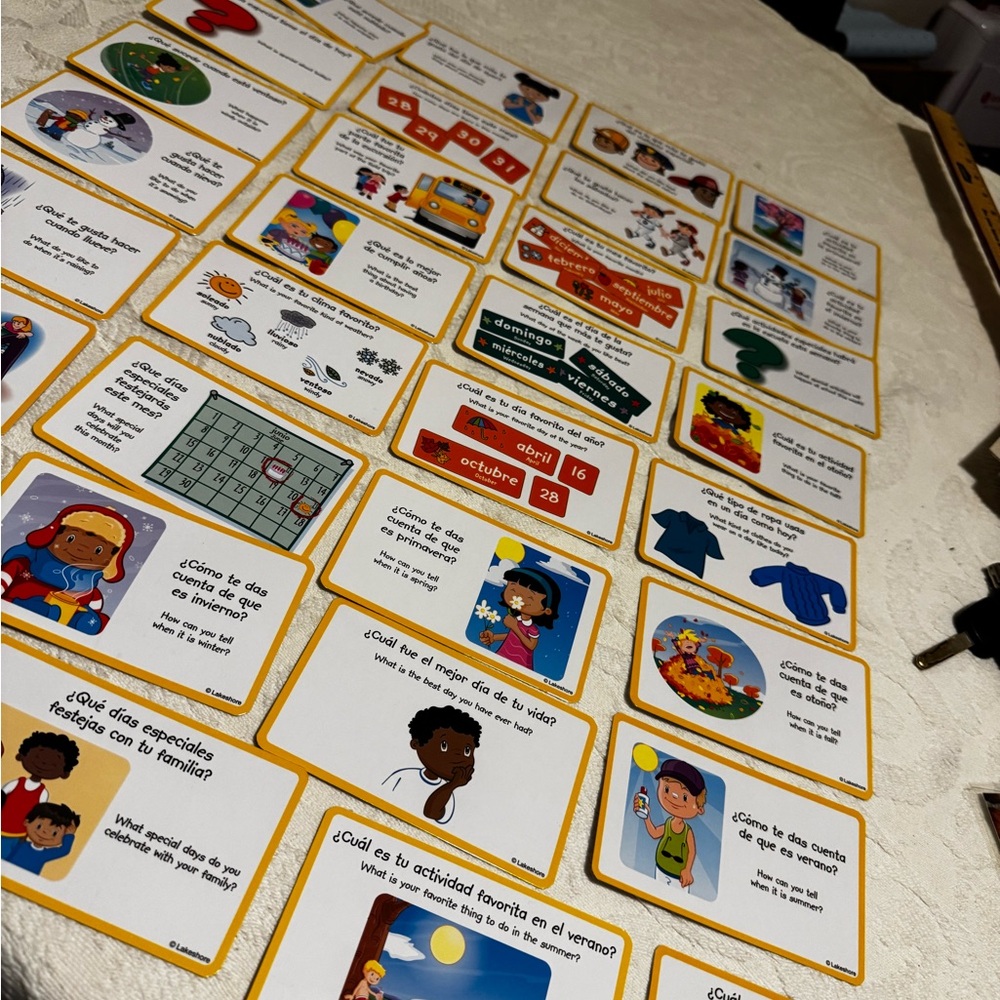 TEACHERS Colorful Spanish English or ESL Language Learning Cards set of 30